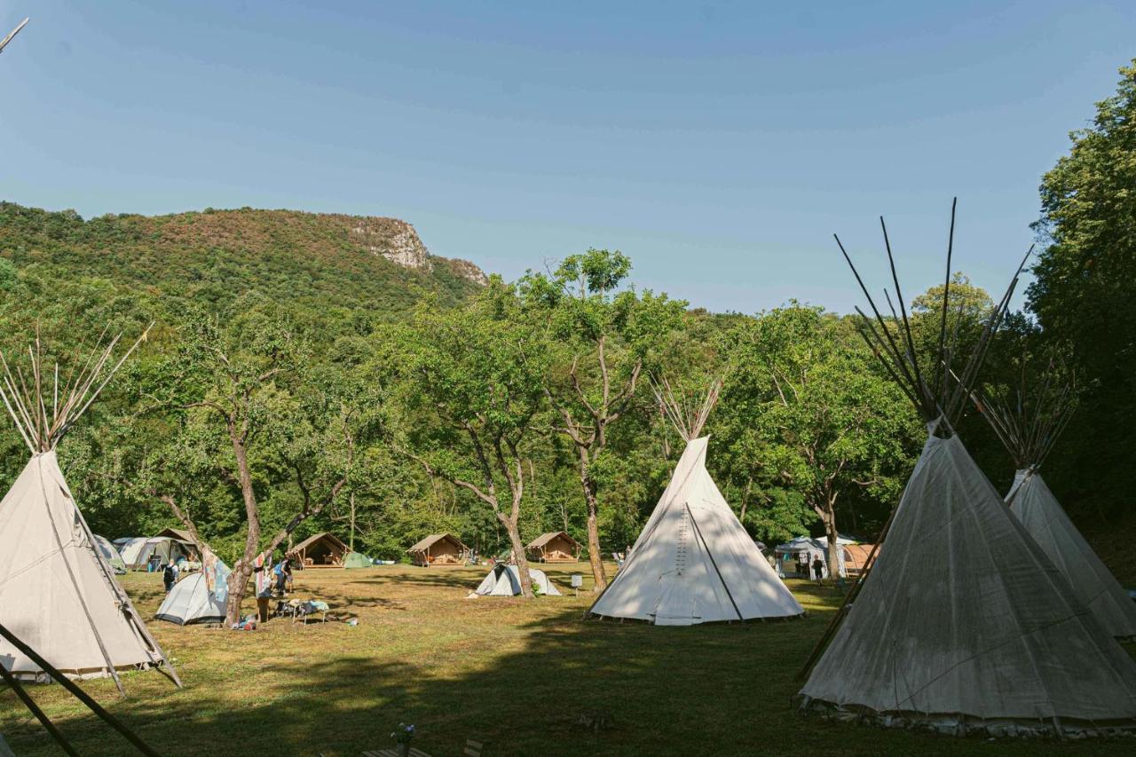 Meride Ca Stella Camping Del Monte San Giorgio מראה חיצוני תמונה