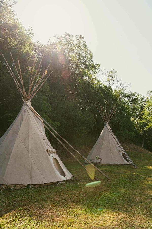 Meride Ca Stella Camping Del Monte San Giorgio מראה חיצוני תמונה